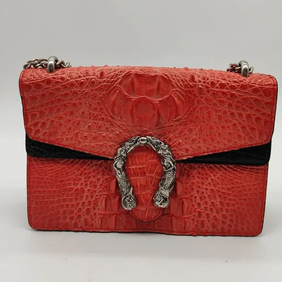 Red fire bag - Picture 4 of 11